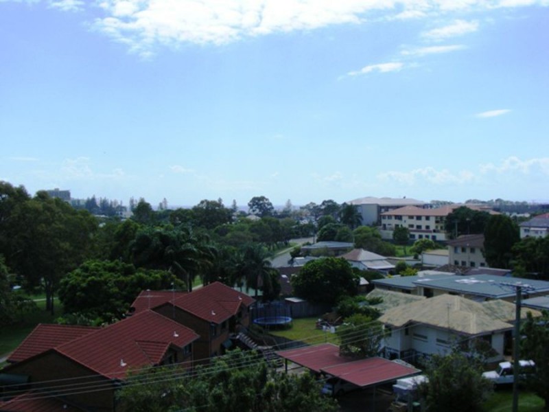 25 Dix Street, Redcliffe QLD 4020