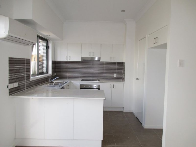 U61 / 9 Eduard Pl, Calamvale QLD 4116