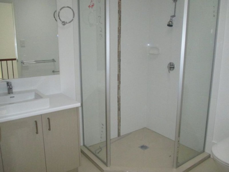 U61 / 9 Eduard Pl, Calamvale QLD 4116