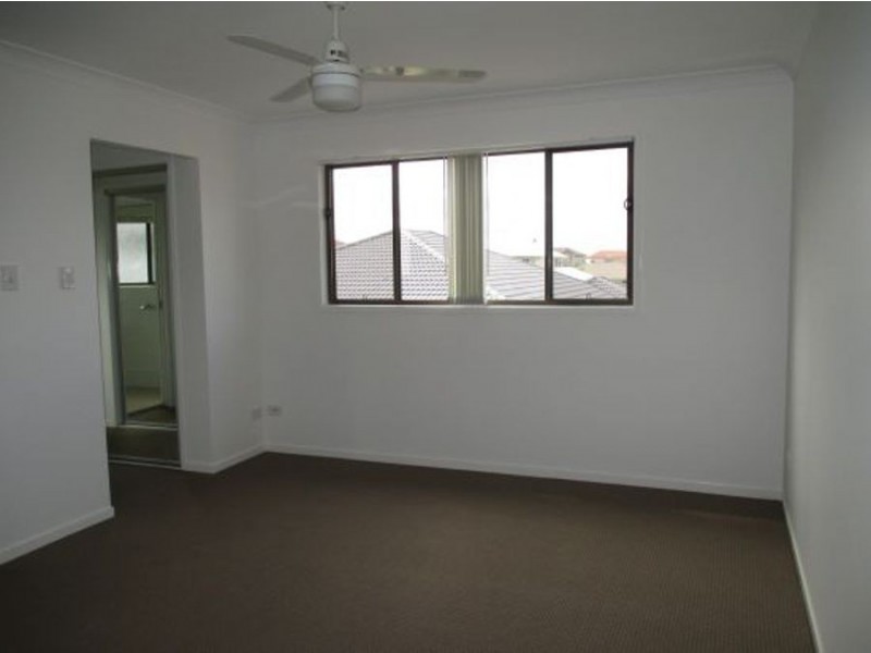 U61 / 9 Eduard Pl, Calamvale QLD 4116
