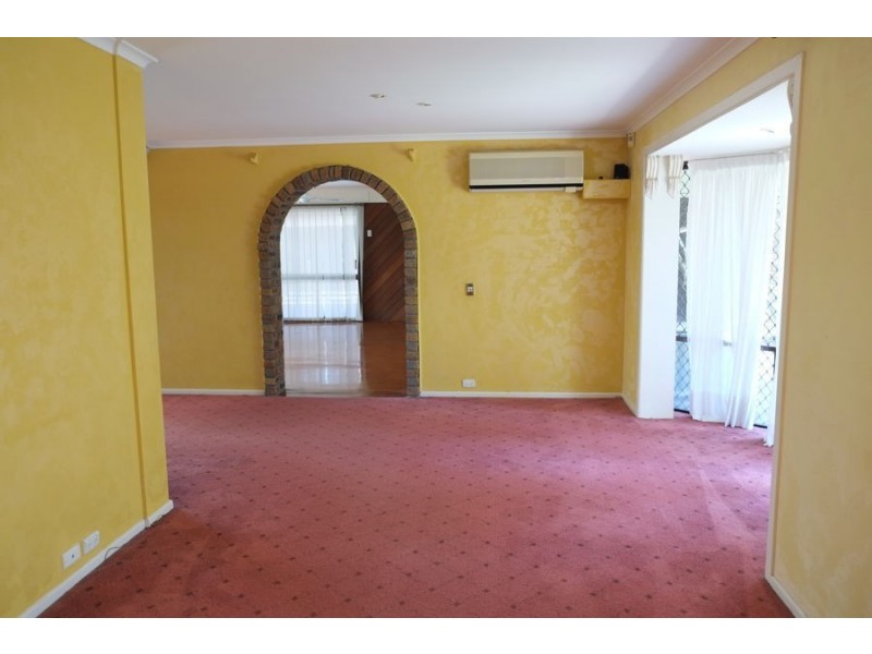 10 Kirstin Street, Eight Mile Plains QLD 4113