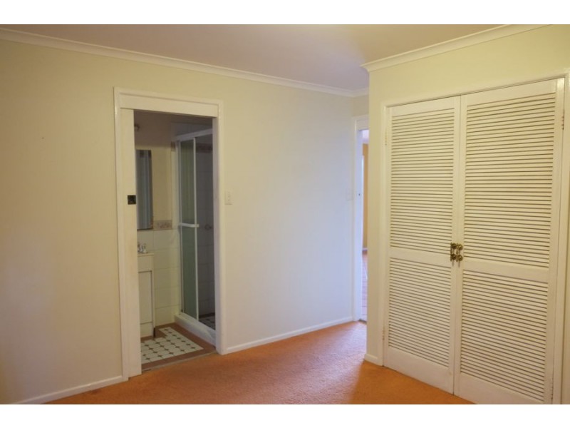 10 Kirstin Street, Eight Mile Plains QLD 4113