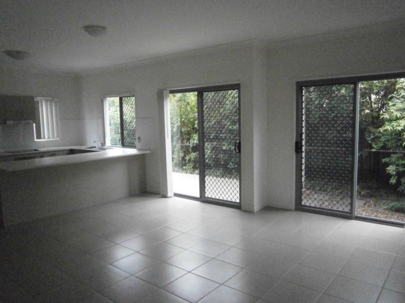 K-109 Duffield Rd, Kallangur QLD 4503