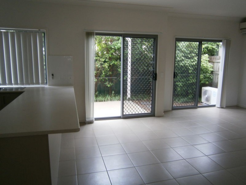 K-109 Duffield Rd, Kallangur QLD 4503