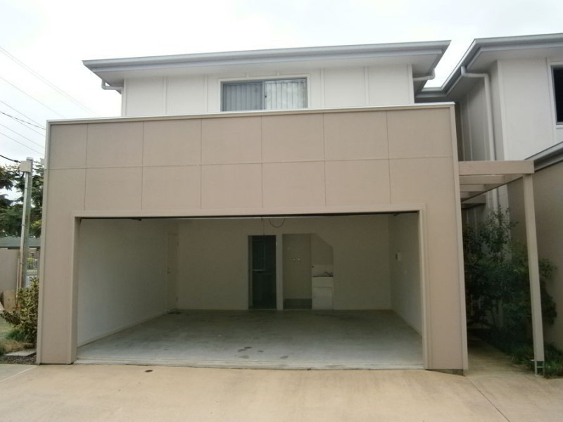 K-109 Duffield Rd, Kallangur QLD 4503