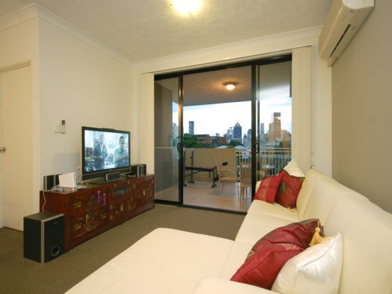 U26 / 9-11 Manning Street, South Brisbane QLD 4101