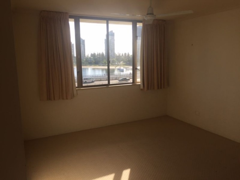 25/77 77 Brighton Parade, Southport QLD 4215