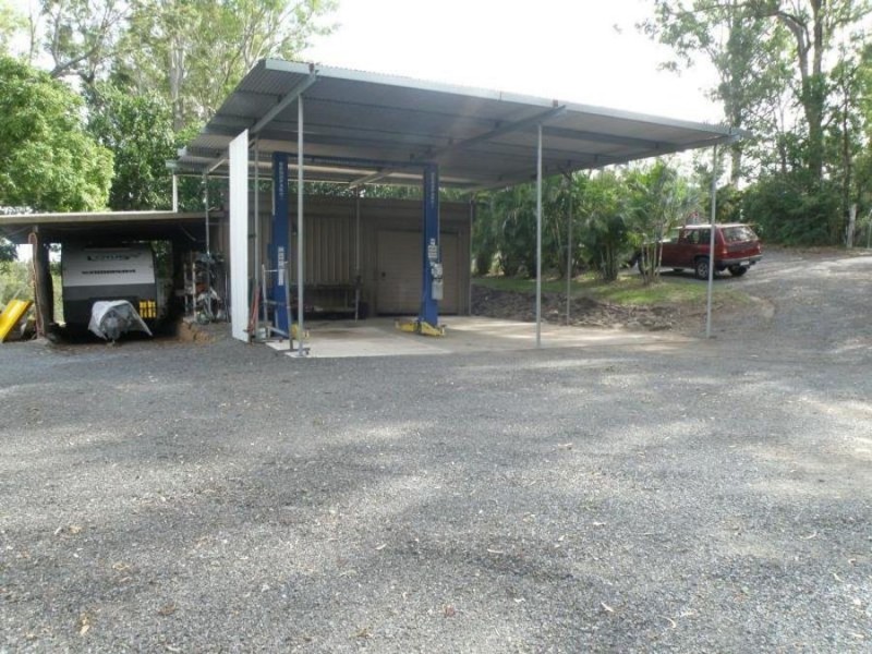 Yatala QLD 4207
