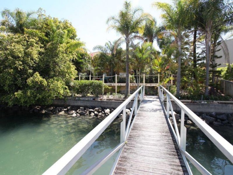 8 Binnacle Close, Cleveland QLD 4163