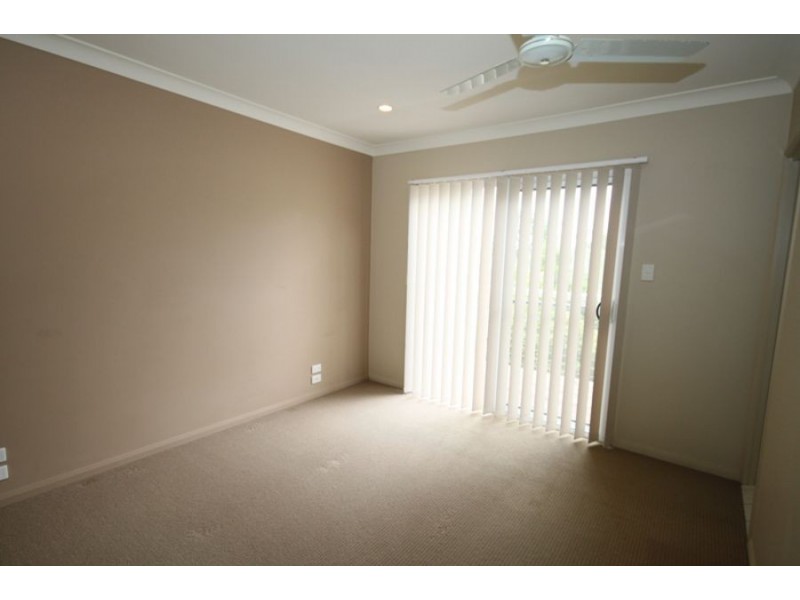 74/1 Sauvignon Parade, Upper Coomera QLD 4209