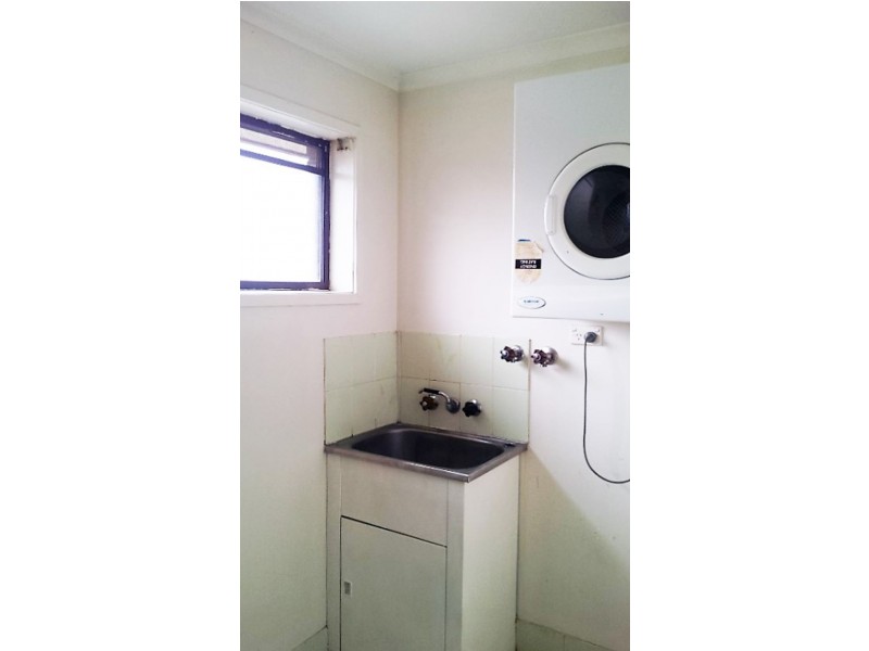Unit 3 283 Kingston Rd, Logan Central QLD 4114