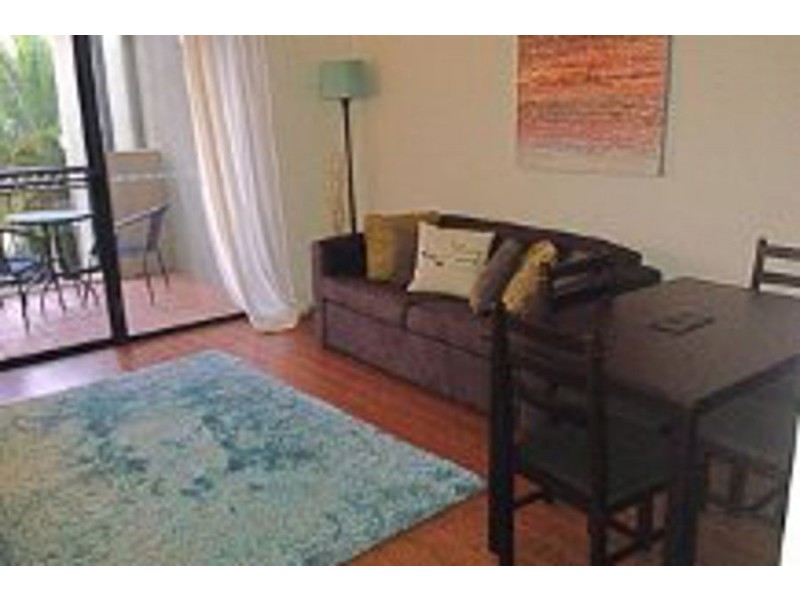 32/38 Petrel Ave, Mermaid Beach QLD 4218