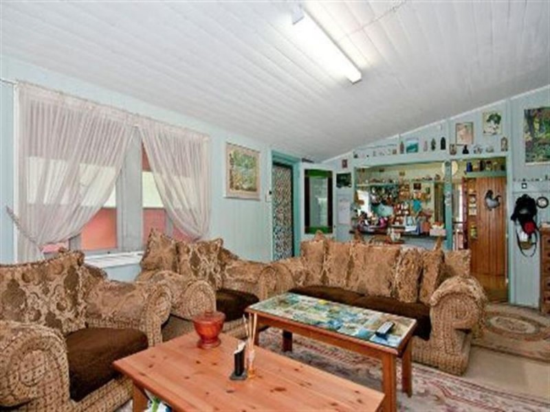 203-207 Loganview Road, Logan Reserve QLD 4133