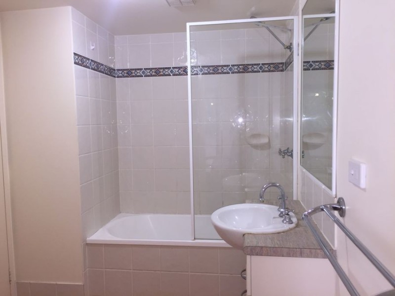 unit 18 204 Kelvin Grove Road, Kelvin Grove QLD 4059