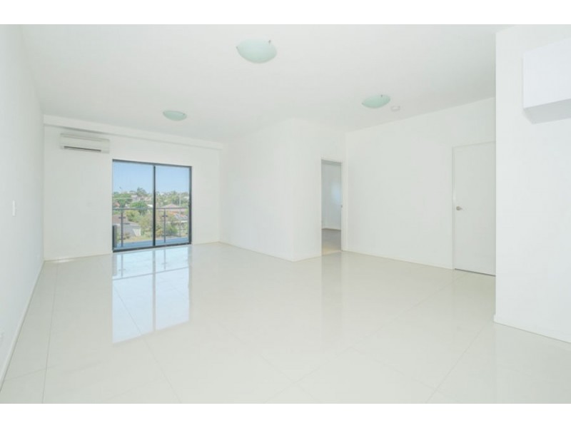 1 Cowen Street, Margate QLD 4019