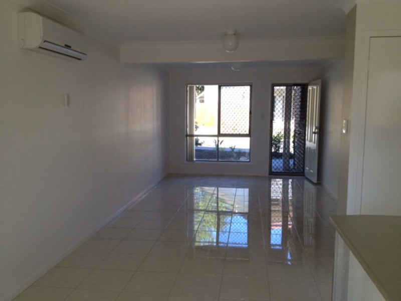 87 116 Albert St, Goodna QLD 4300