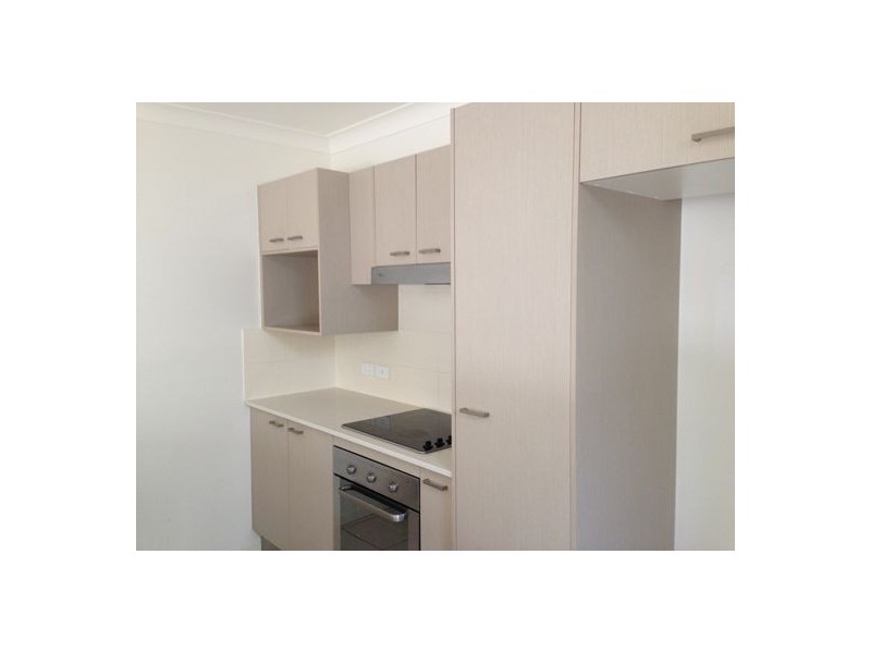 4/115 Todds Rd, Lawnton QLD 4501