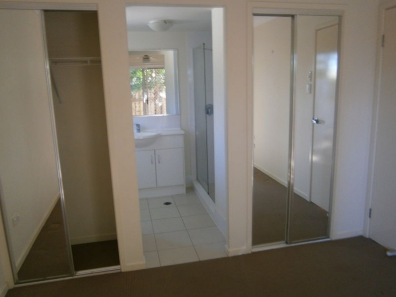 D-104 Duffield Rd, Kallangur QLD 4503