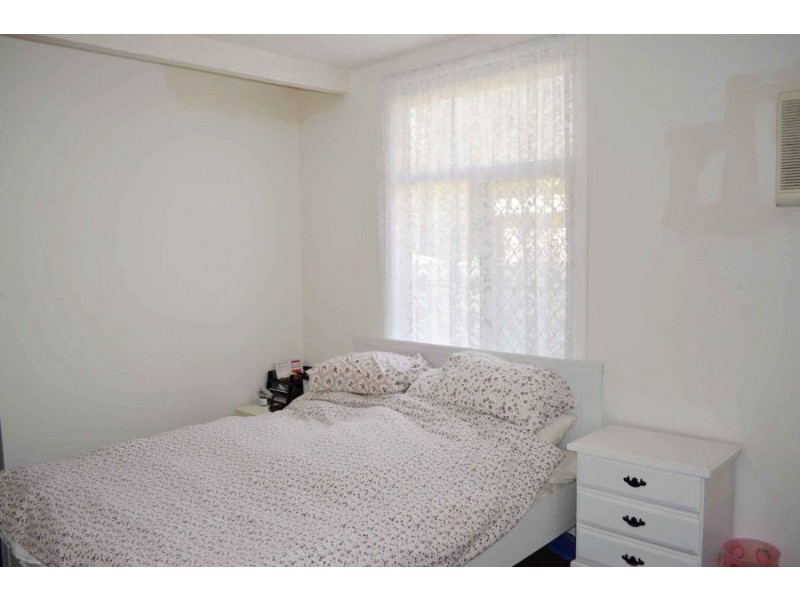 23 Karabil St, Kingston QLD 4114