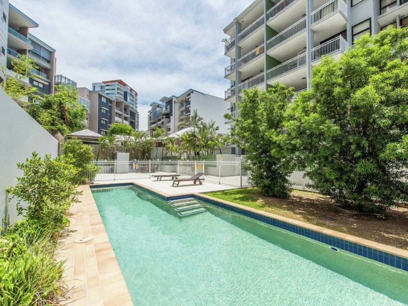 U 04 / 9-11 Manning Street, South Brisbane QLD 4101