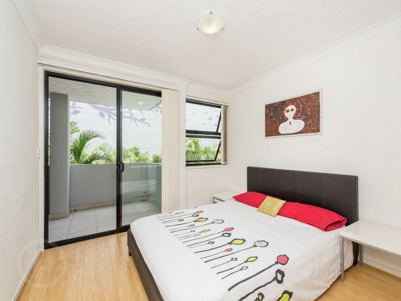 U 04 / 9-11 Manning Street, South Brisbane QLD 4101