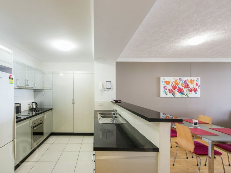 U 04 / 9-11 Manning Street, South Brisbane QLD 4101