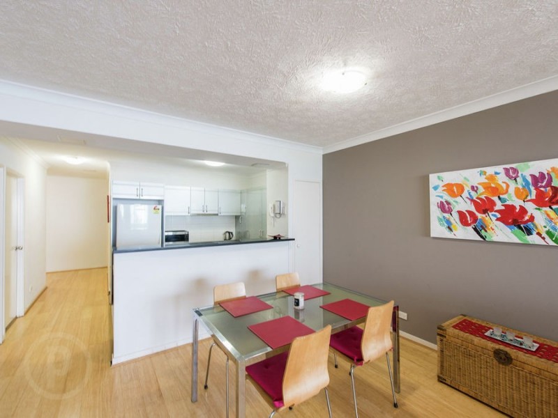 U 04 / 9-11 Manning Street, South Brisbane QLD 4101