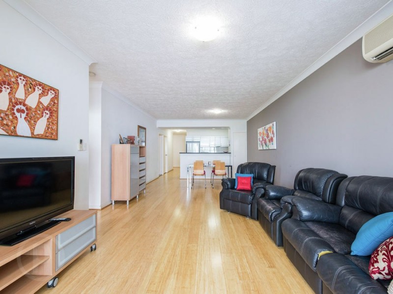 U 04 / 9-11 Manning Street, South Brisbane QLD 4101