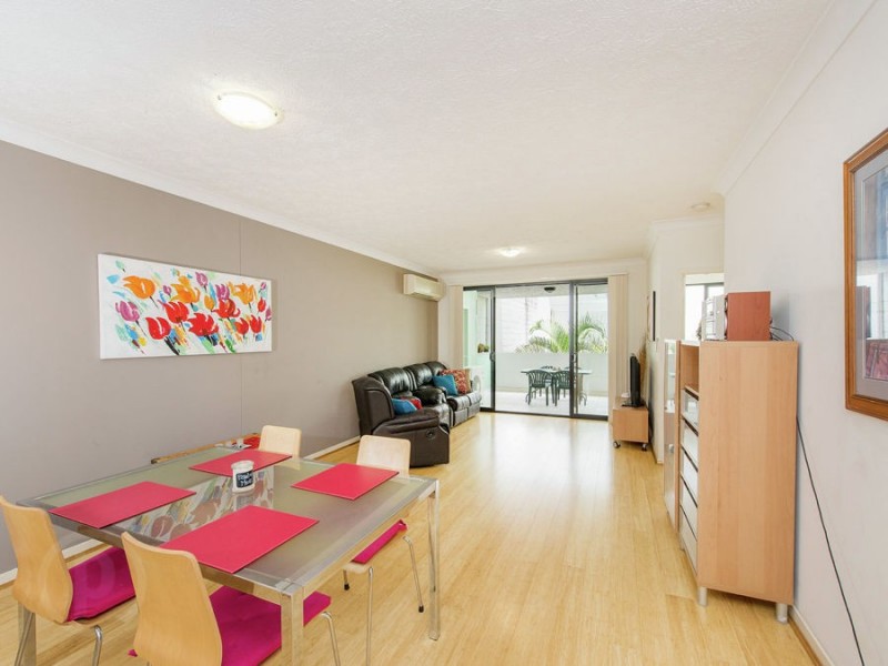 U 04 / 9-11 Manning Street, South Brisbane QLD 4101