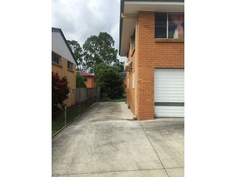 11 Shirland St, Macgregor QLD 4109