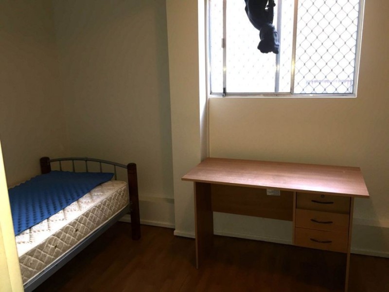 11 Shirland St, Macgregor QLD 4109