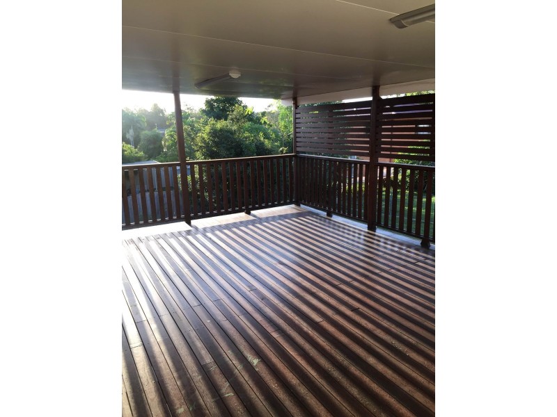 11 Shirland St, Macgregor QLD 4109