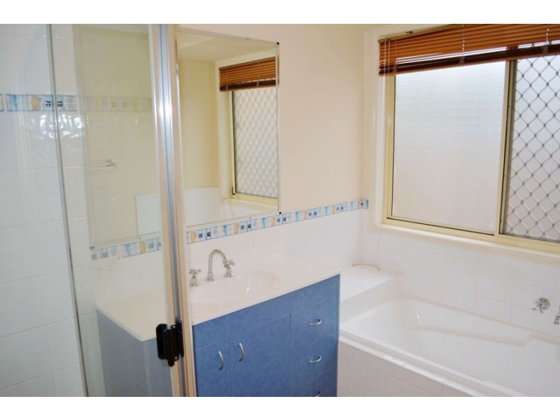 5 Eastridge Place, Kuraby QLD 4112