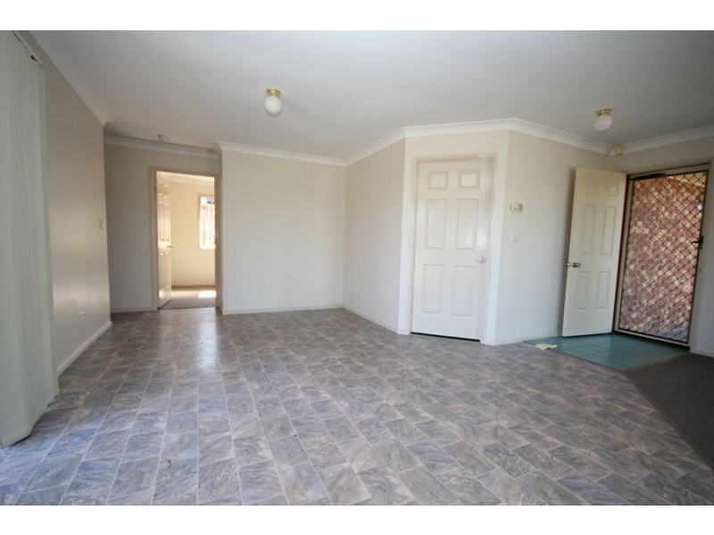 33, Highridge Rd, Springfield QLD 4300