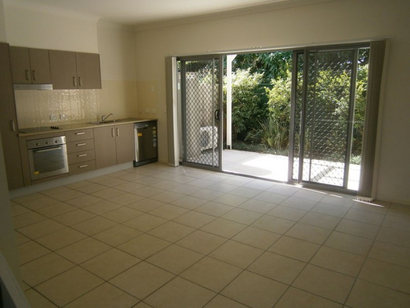 D-105 Duffield Rd, Kallangur QLD 4503