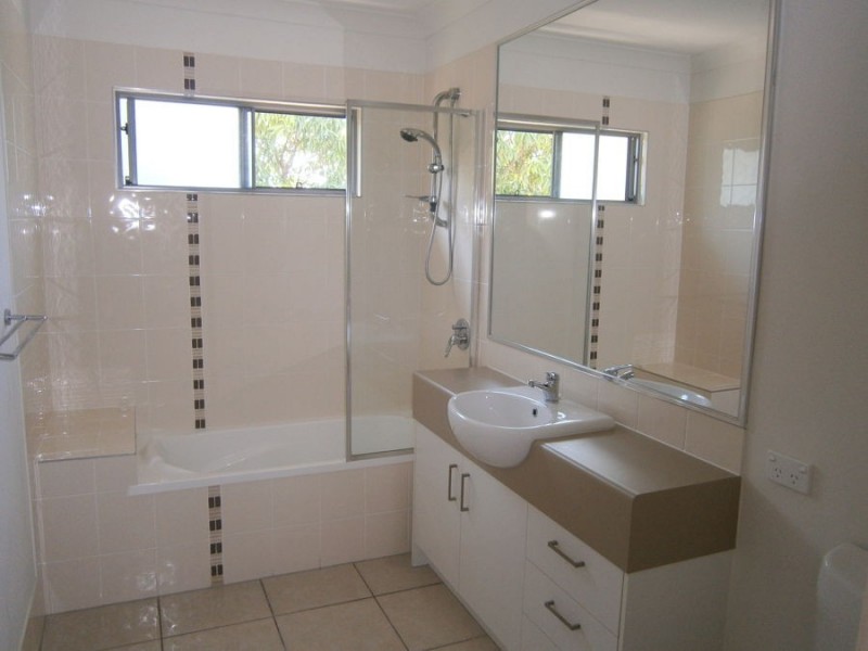 D-105 Duffield Rd, Kallangur QLD 4503