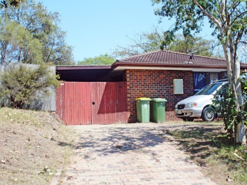 62 radiata st, Hillcrest QLD 4118