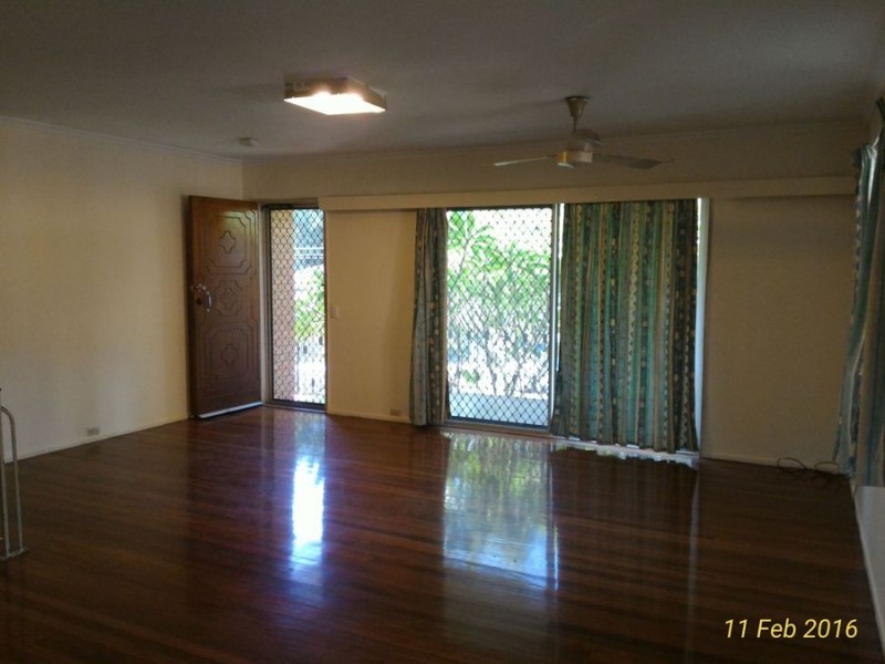 16 Narooma St, Sunnybank QLD 4109