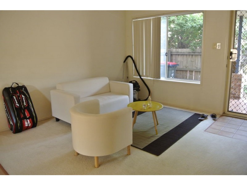 1C / 88 Bleasby Road, Eight Mile Plains QLD 4113