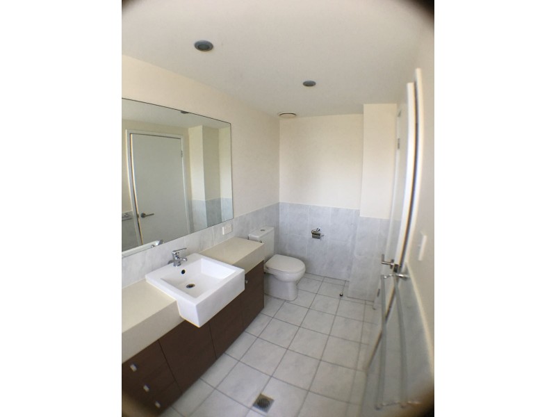 9 150 Middle St, Cleveland QLD 4163