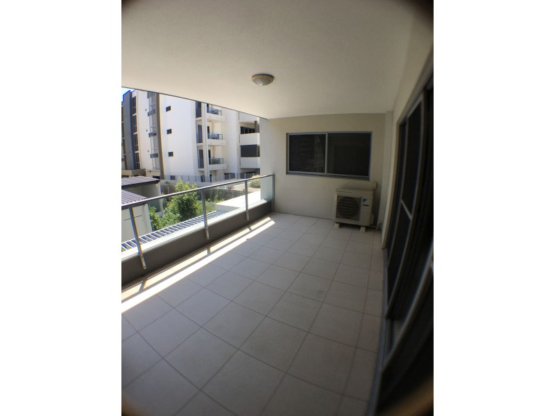 9 150 Middle St, Cleveland QLD 4163