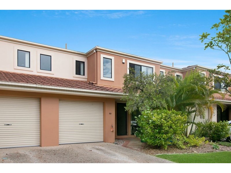 53/1 Warbler Parade, Varsity Lakes QLD 4227