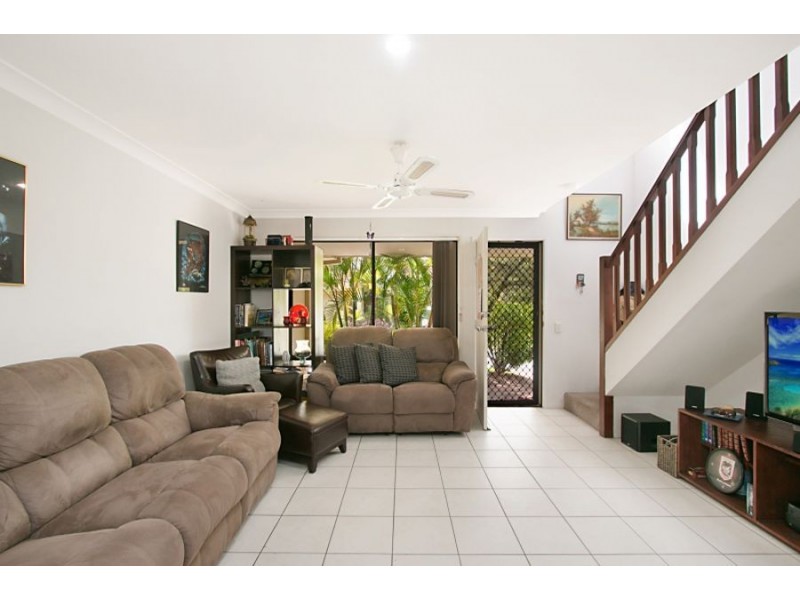 53/1 Warbler Parade, Varsity Lakes QLD 4227