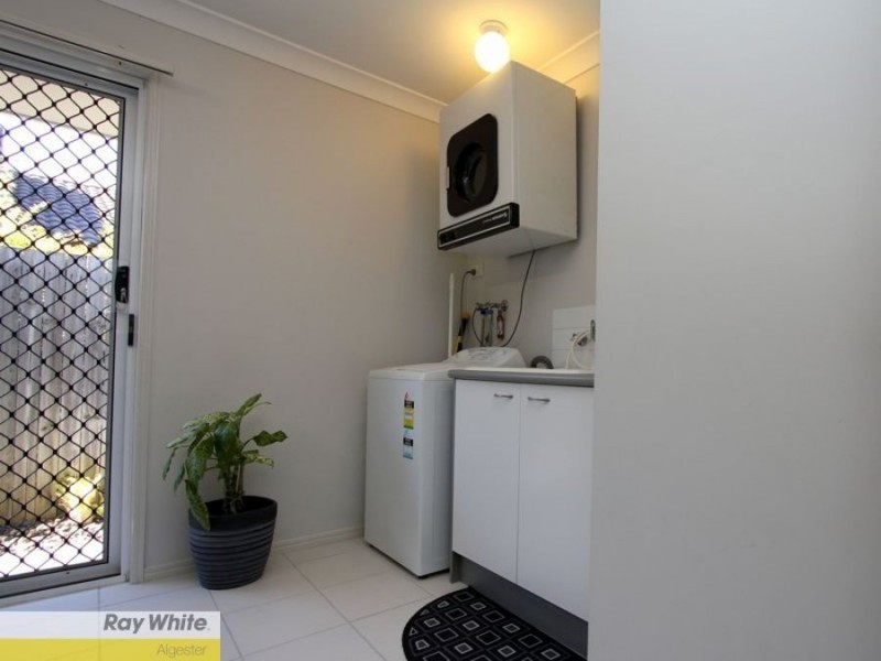 36/1 Daintree drive, Parkinson QLD 4115