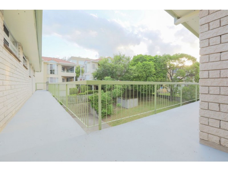 9/21 Pioneer St, Toowong QLD 4066
