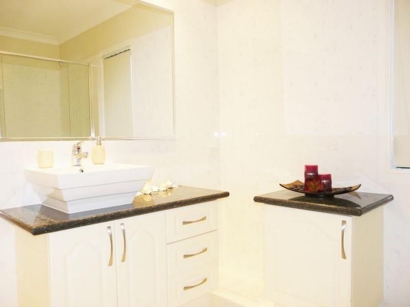 15 Hoop Pine Place, Sunnybank Hills QLD 4109