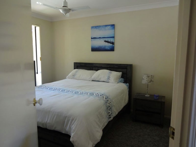 20 w BROWN STREET, Labrador QLD 4215