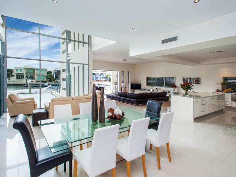 81 The Sovereign Mile, Paradise Point QLD 4216