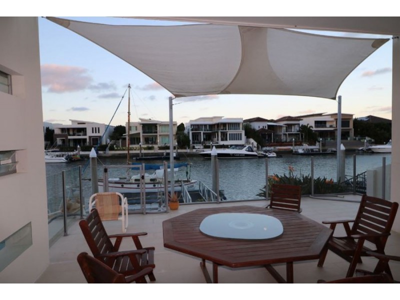 81 The Sovereign Mile, Paradise Point QLD 4216