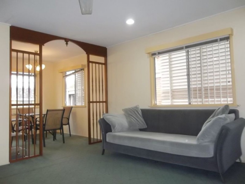 4 Kehoe Street, Upper Mount Gravatt QLD 4122